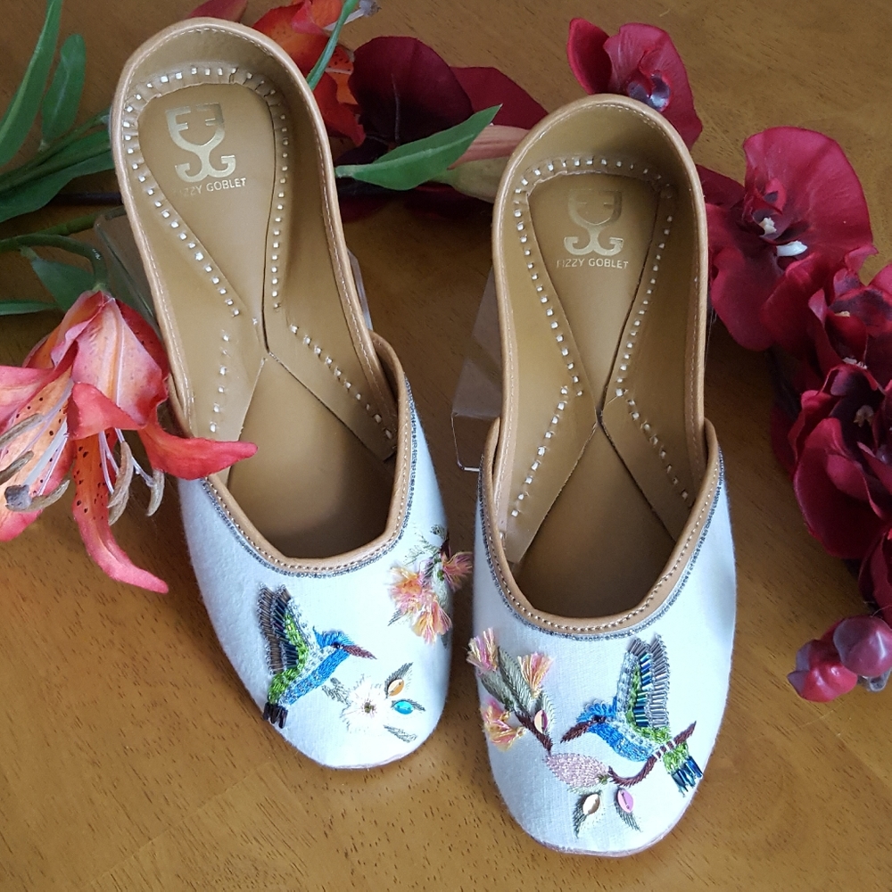 Fizzy Goblet Indian Humming Bird Flats